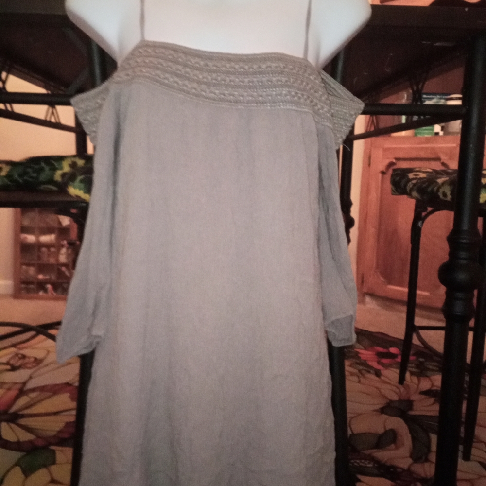 Purple Snow Spaghetti Strap Off Shoulder 3/4 Length Sleeves Size Small Brown